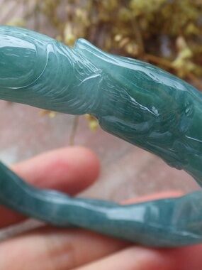 64mm Certified Hand Carved Natural A JADE Jadeite Fox Circle Bangle Bracelet